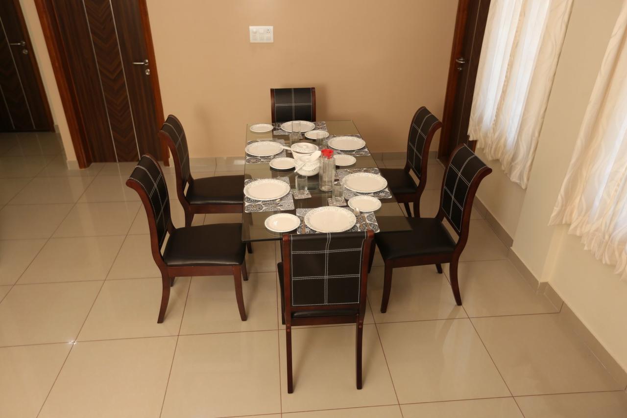Benaka Suites Bengalúr Exteriér fotografie