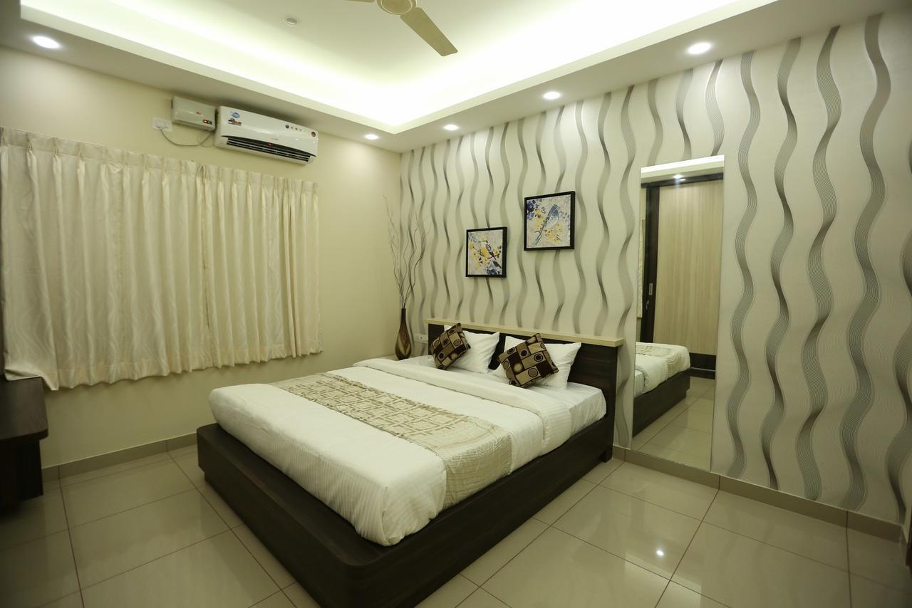 Benaka Suites Bengalúr Exteriér fotografie
