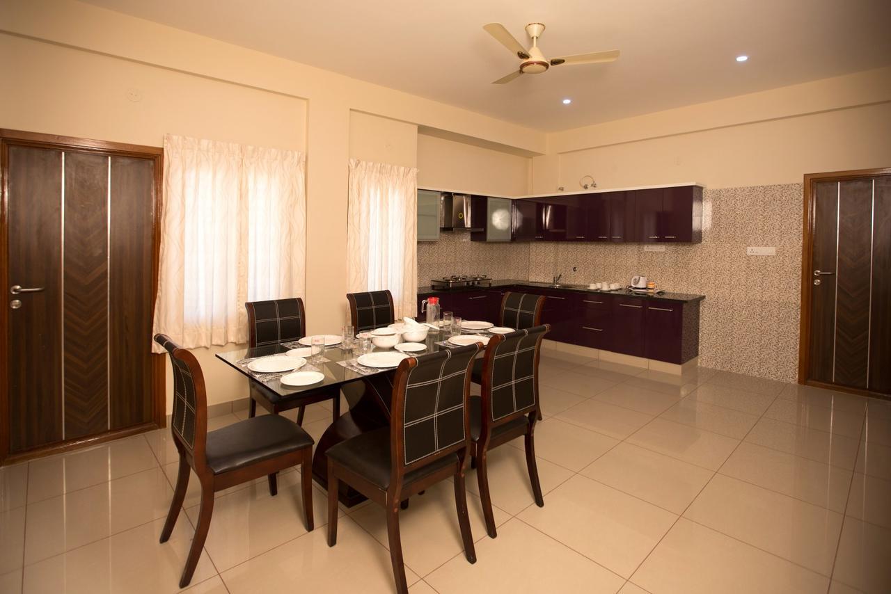 Benaka Suites Bengalúr Exteriér fotografie