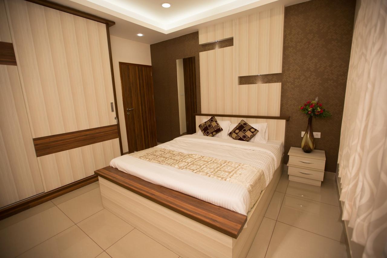 Benaka Suites Bengalúr Exteriér fotografie