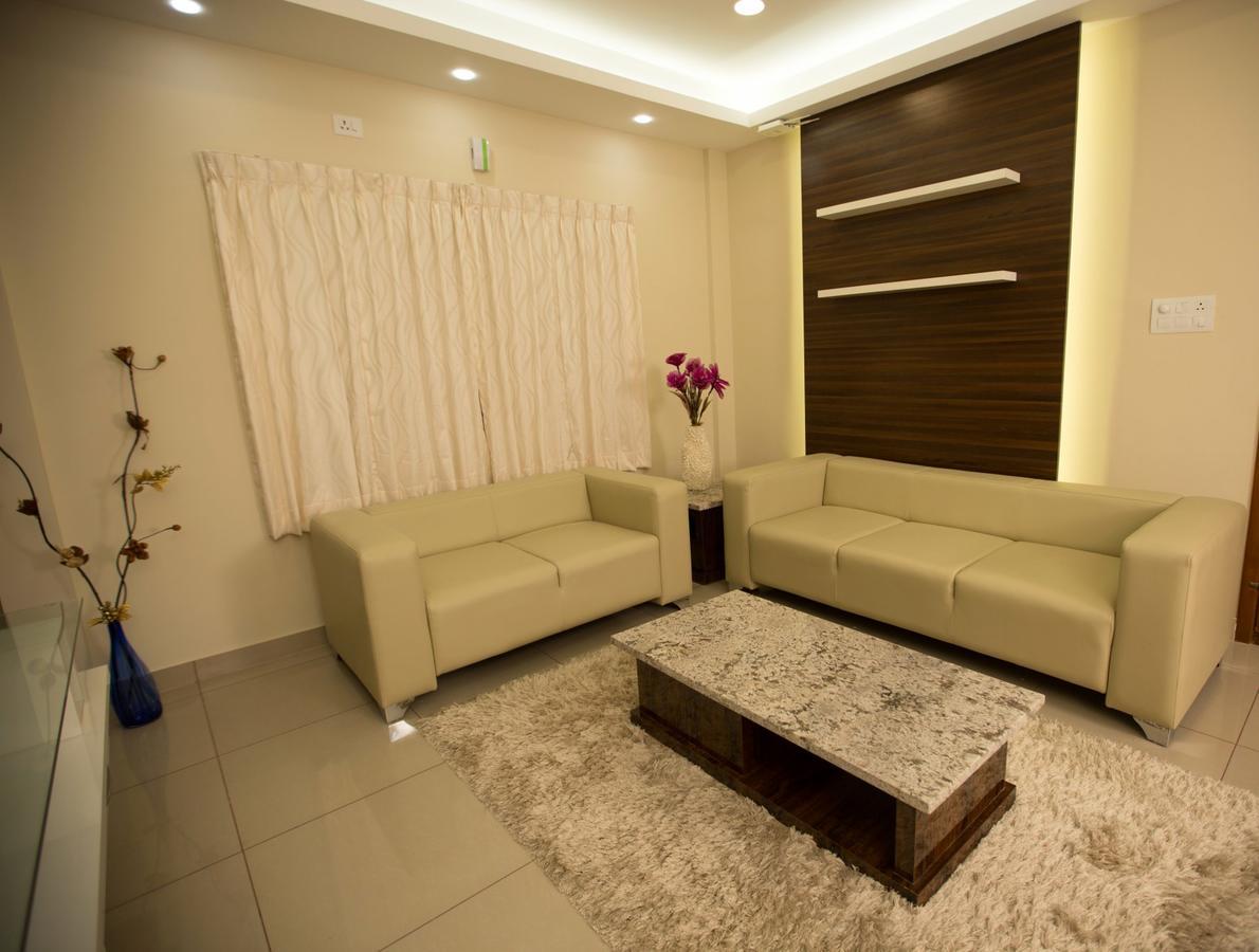 Benaka Suites Bengalúr Exteriér fotografie